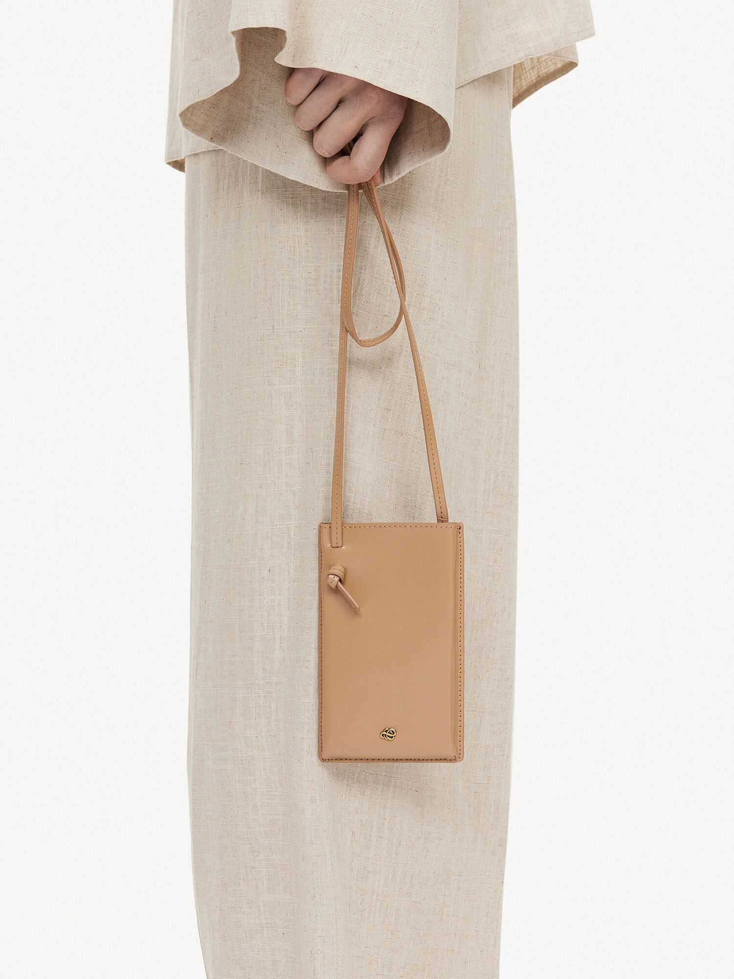 By Malene Birger Aya Leather Phone Pouch Muut Tarvikkeet Sand | FI_BB91770