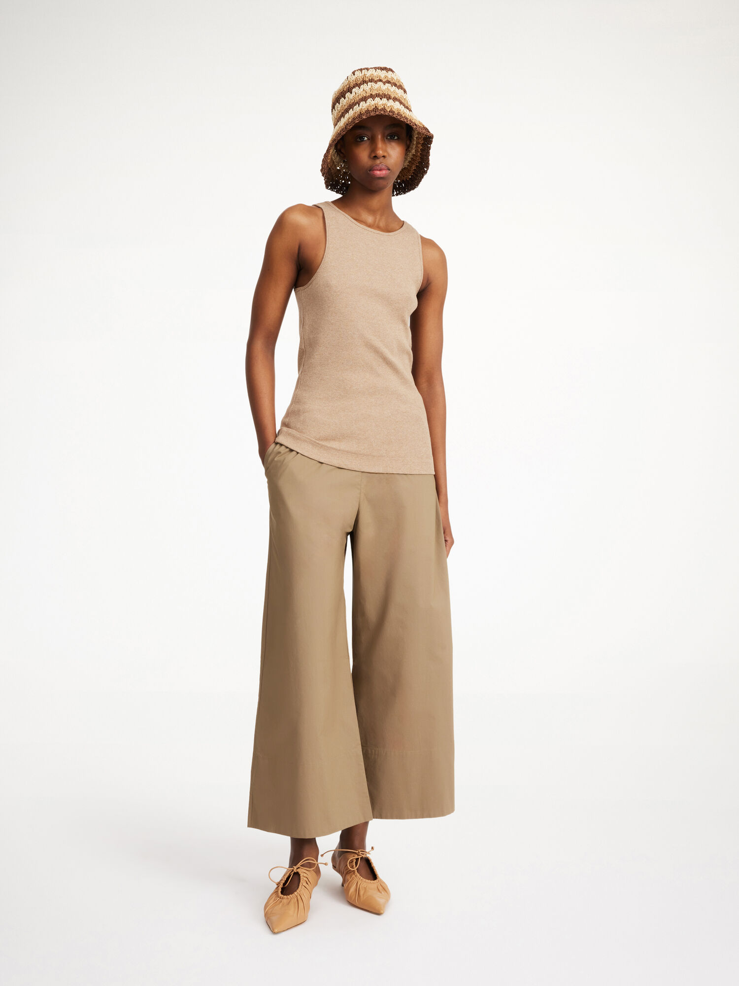 By Malene Birger Luisa High-waisted Suorat Housut Shitake | FI_BB46096